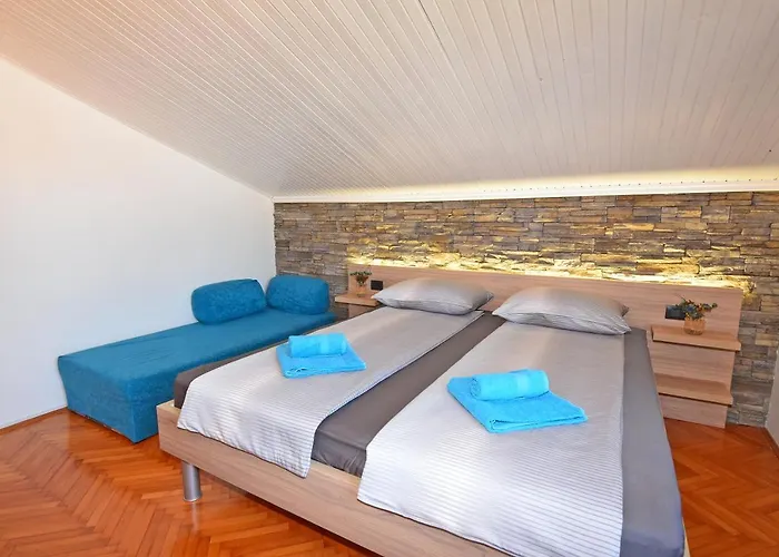 Leona Apartamento